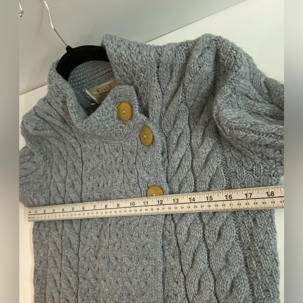 Aran Ireland Merino Wool Cable Knit Cardigan XS - Picture 6 of 10